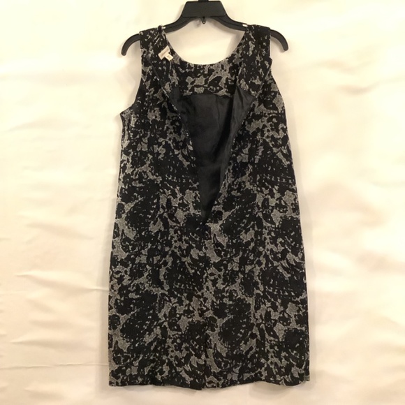 Coldwater Creek Elegant Scroll Sheath Dress Black Gray Sleeveless Size P14 - Picture 9 of 11